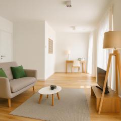 Adorable Apartment City Center with Parking, Near Tram