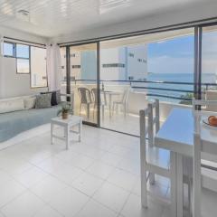 Tropical Beach - Con vista al mar