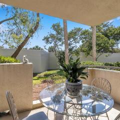 Summer Place Bliss - Private Patio Access