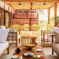 greet hotel Marseille Parc Chanot Velodrome