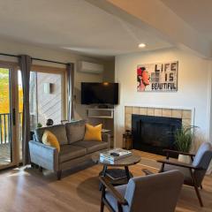 Cozy Slopes CondoShared Hot Tub & PoolFireplace