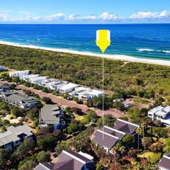 Magenta Coastal Oasis 1501