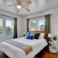 Charming Retreat Near Bricktown & Parks