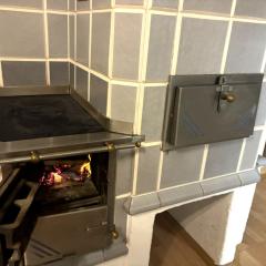 Granny's Cosy Cottage