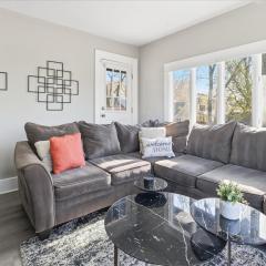 Bright and Spacious Broad Ripple family Getaway