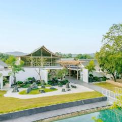 Kiyomizu Onsen & Glamping Resort Saraburi