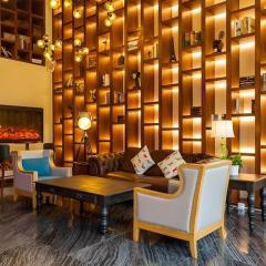 James Joyce Coffetel Chengdu Century City Convention and Exhibition Center