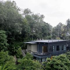 Harley 1 BDR Condo Kata Hill, 3 Mins To kata Beach