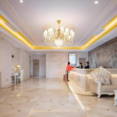 Vienna Hotel Shaanxi Weinan Shengli Street Railway Station