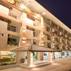 Muanmanee Boutique Hotel