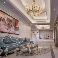 Vienna Hotel Shenzhen Qinghu Metro Station