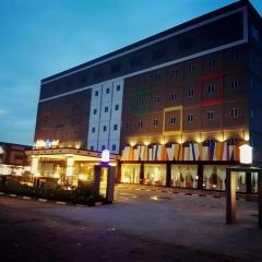 The Golden Bay Hotel Batam