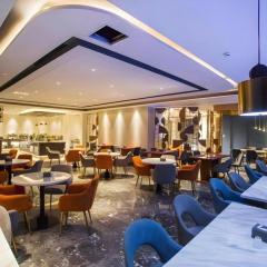 Yitel Collection Lianyungang High-speed Railway Station Suning Plaza