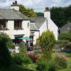 School House Cottage B&B and tea garden