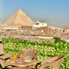 The Pyramid edge stay