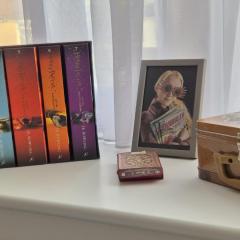 Wizards retreat ideal for WB studio with parking