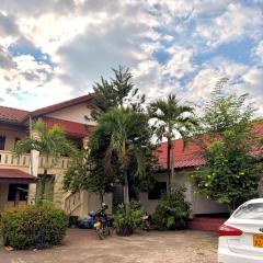 ເຮືອນພັກ ສິງໄຊ SINGXAY Guesthouse