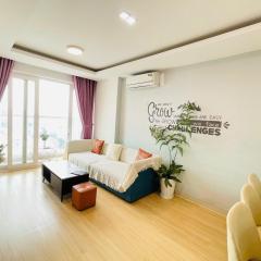 2-bedroom apartment near the airport