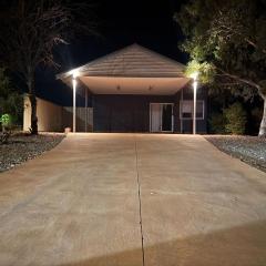 Newman Short Term Accommodation Rooms