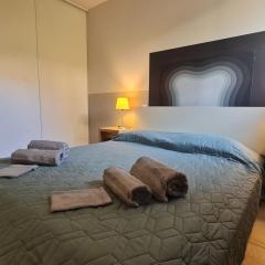 Appartement climatisé dans une résidence avec piscine mer à pied