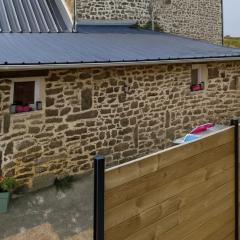 Gîte 2 Personnes- Rénové - Plage à 5 min - Parking Gratuit