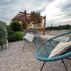 Modernes Ferienhaus Robinson In Dobropoljana