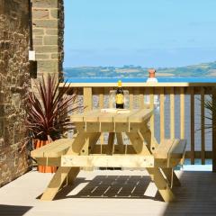 The Quaker Hall - Private Deck - Stunning Views