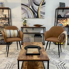 La Chaumiere - Charm and character in leafy green suburb