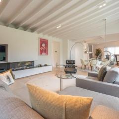 Elegant Guesthouse on Castle Domain near Bruges