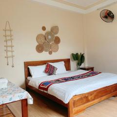 Mai Chau Green Field Hostel Rooftop Bar