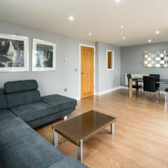 2BD Riverside Views and Comfort