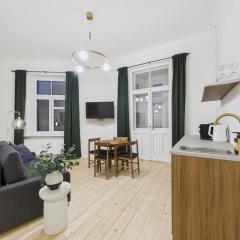 M9 Downtown apartments by Bnbverit