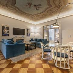 Maison Spada - Luxury Apartment with Elevator