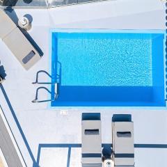 Olivengrüne Villa Mit Privatem Beheiztem Pool