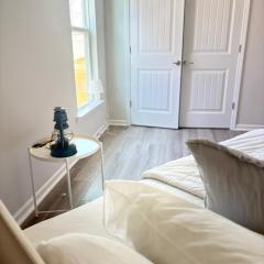 Pet Friendly Room By Savannah Airport Only Family Female or Corporate checked