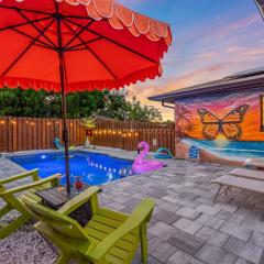 Saltwater Siesta Pool Game Room Mini Golf