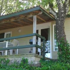 Les Gites De Chauzon 2 Avec Piscine