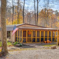 9 Mi to Hocking Hills SP Cabin with Private Hot Tub