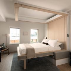 Mint House Tampa - Downtown