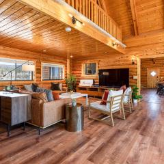 Mtn Views and Fall Colors Panguitch 1-Acre Estate!