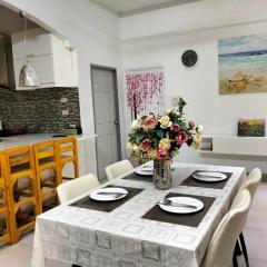 Fasai House at Bang-saray near Nong Nooch Garden