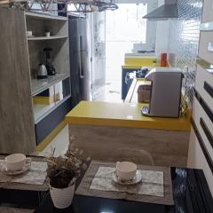 Aptos em condomínio a 500 m da Roda Gigante de BC - IORs