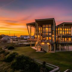 Oceanfront Home with Beach Access in Galveston