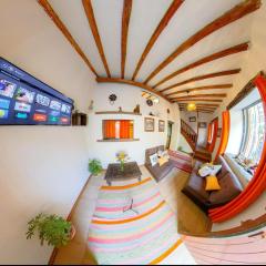 Charming Family Apartment 3 Minutes from Main Square