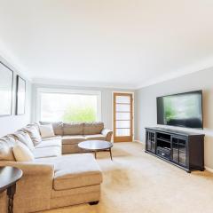 Modern 3BR with Office, Dog-Friendly with Fenced Yard