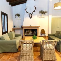 Cerro Caña: Naturaleza Confort y Exclusividad