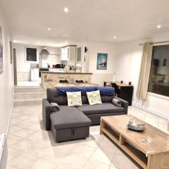 rez de villa confort & grand extérieur