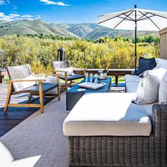 3BD-3BA Ski Chalet - Views + Resort Amenities!