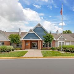 Sonesta ES Suites Fairfax Fair Lakes