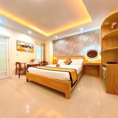 Thu Ha Airport Hotel